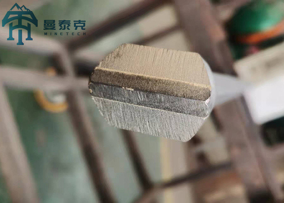 Perceuse intégrale en acier de extraction Rod Chisel Head du sortilège 22*108mm de perçage de roche