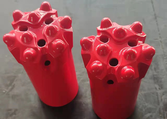 Un bouton à filetage au carbure de tungstène pour le fraisage CNC et le traitement thermique exclusif