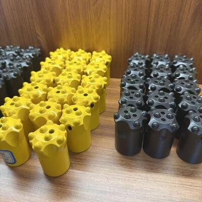 7 11 12 Buttons coniques outils de forage pour l'extraction des roches