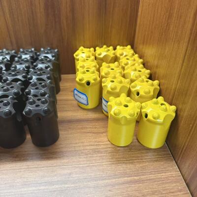 7 11 12 Buttons coniques outils de forage pour l'extraction des roches