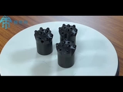 Une jupe courte fiable, bouton conique, 2 trous de rinçage, 42 mm.